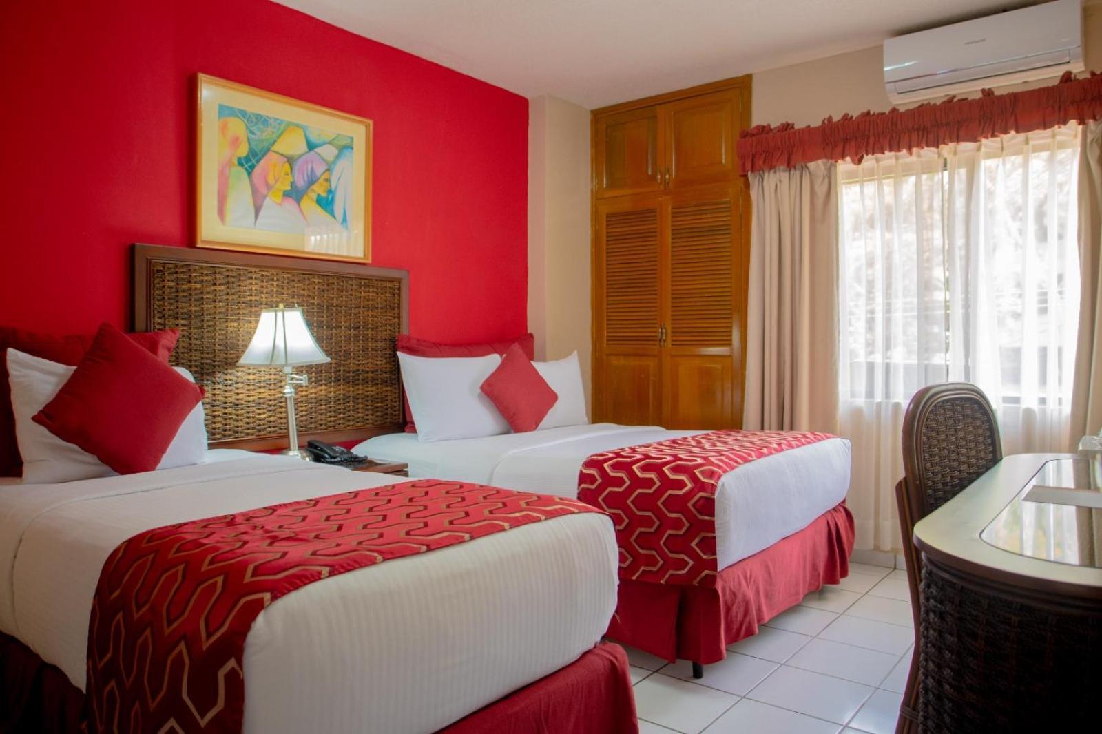 Aparthotel Guijarros Tegucigalpa Exterior photo