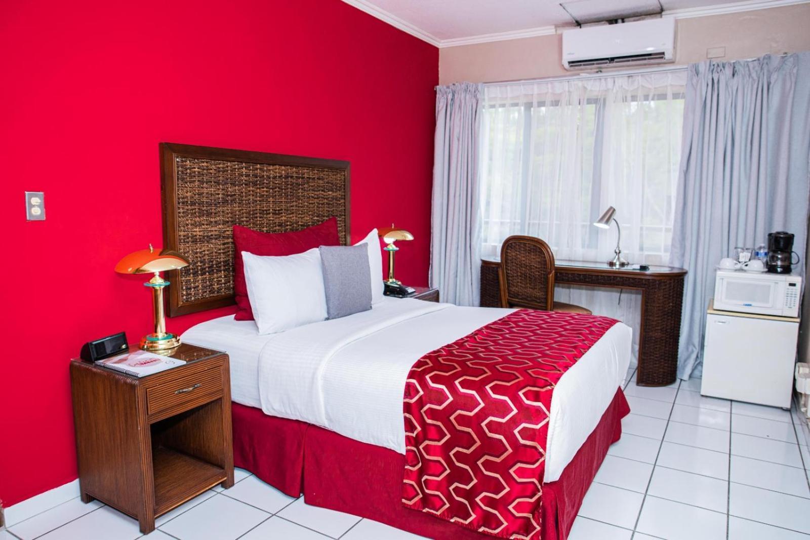 Aparthotel Guijarros Tegucigalpa Exterior photo